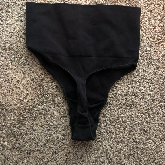 SKIMS core control thing onex size S/M - Picture 3 of 5